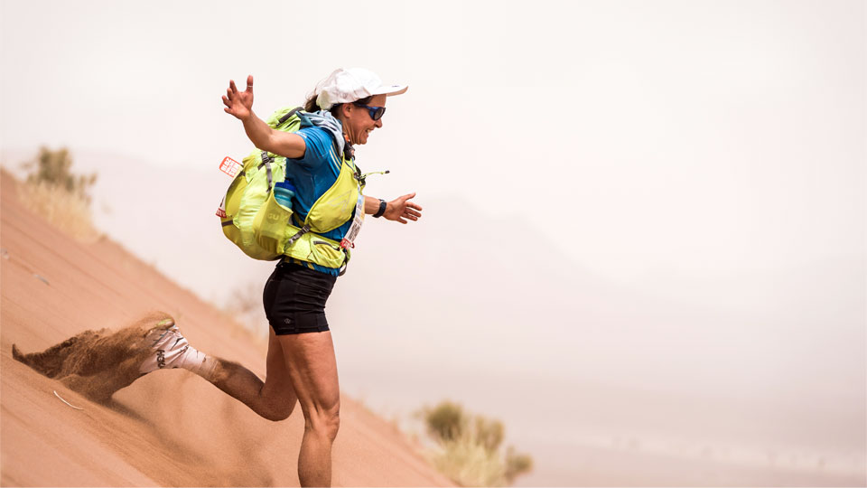 Magda competing in the 2018 Marathon des Sables
